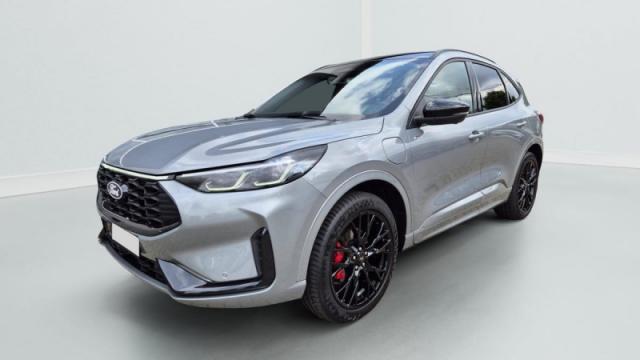 Ford Kuga image 6