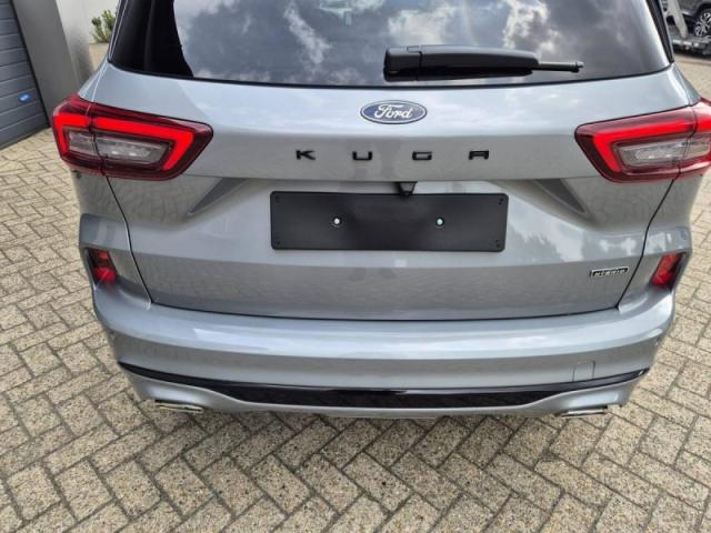Ford Kuga image 5