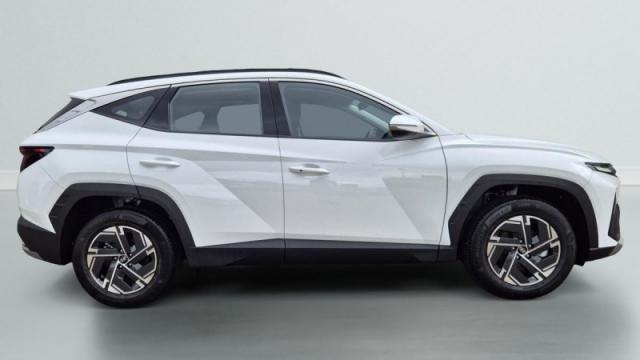 Hyundai Tucson image 2