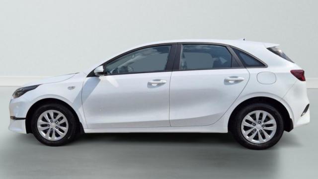 Kia Ceed image 7