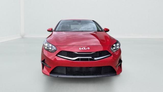 Kia Ceed image 8