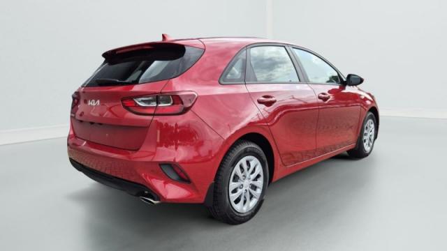Kia Ceed image 7