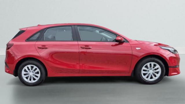 Kia Ceed image 6