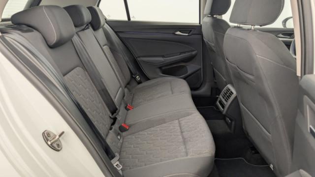 Volkswagen Golf image 6