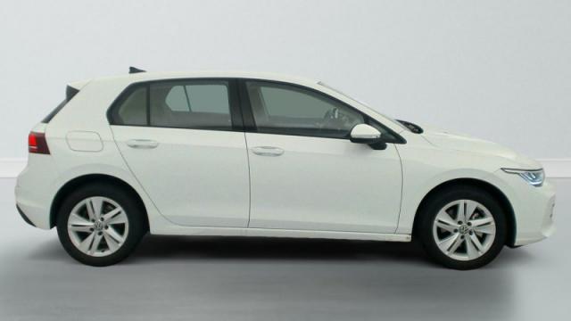 Volkswagen Golf image 9