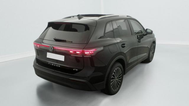 Volkswagen Tiguan image 2