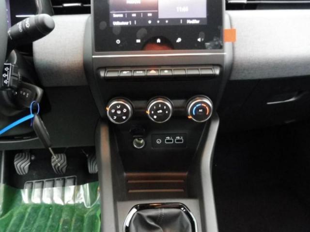 Renault Clio image 7