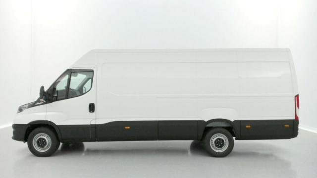Iveco Daily image 5