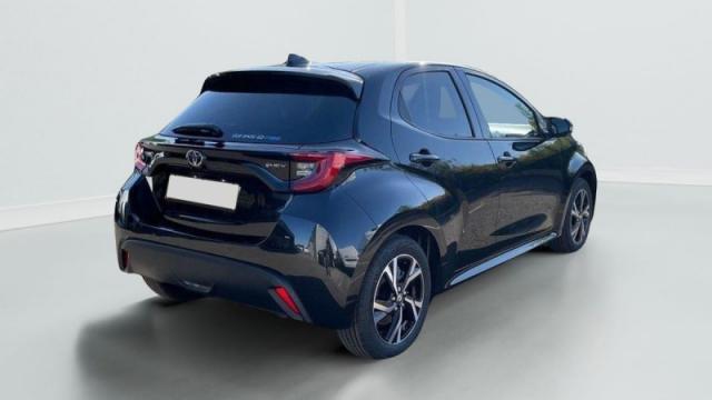 Toyota Yaris image 2