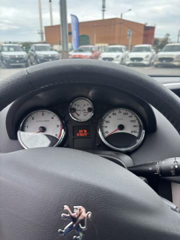 Peugeot 207 image 4