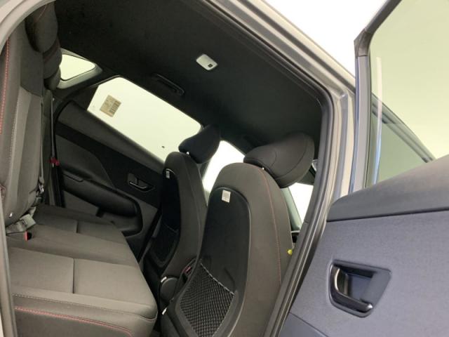 Hyundai Kona image 3