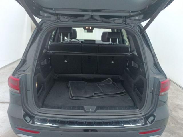 Mercedes Benz Glb image 9