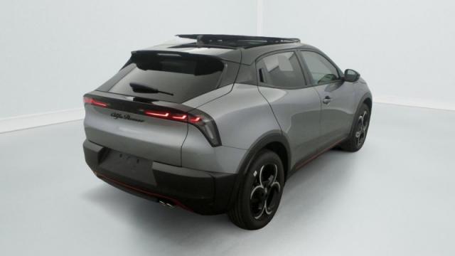 Alfa Romeo Junior image 9