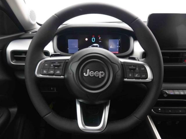 Jeep Avenger image 7