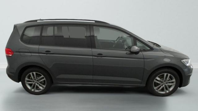 Volkswagen Touran image 9