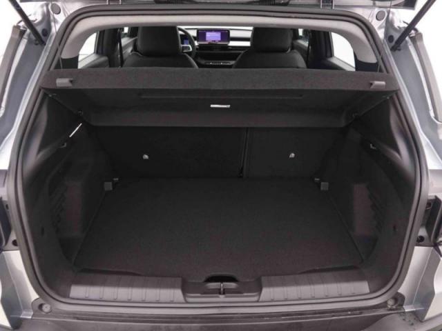 Jeep Avenger image 5