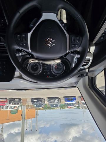 Suzuki S-Cross image 8