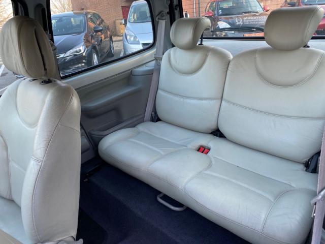 Renault Twingo image 3