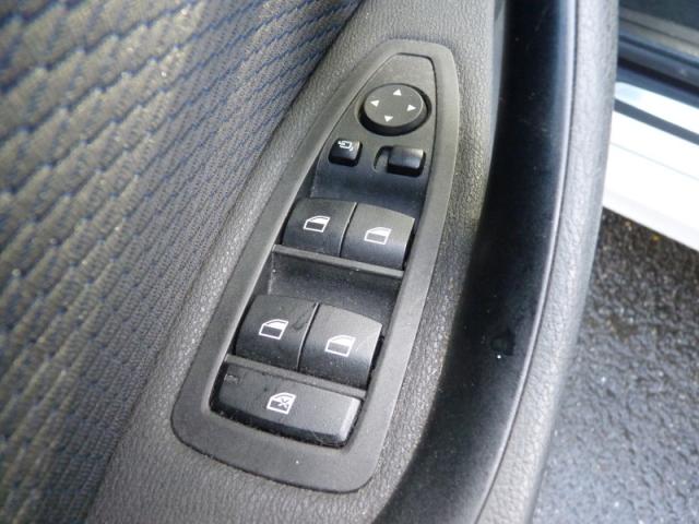 Ford Tourneo Connect image 1