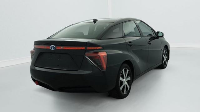 Toyota Mirai image 6