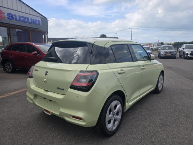 Suzuki Swift image 1