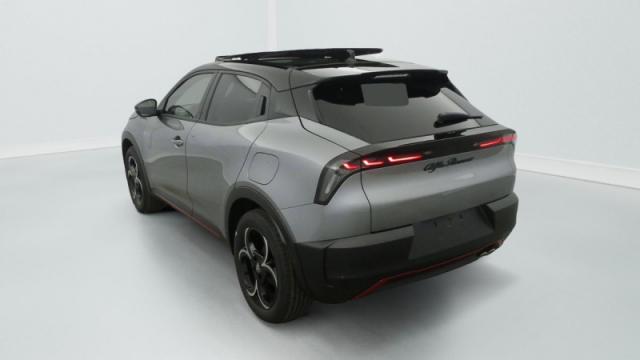 Alfa Romeo Junior image 7