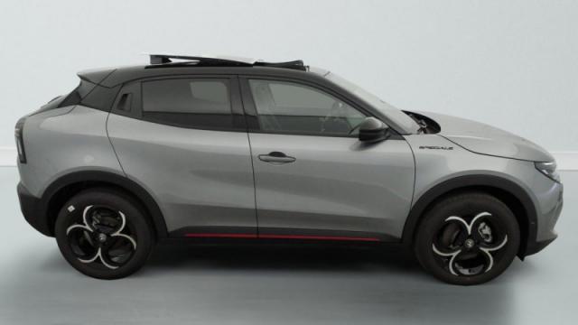 Alfa Romeo Junior image 8