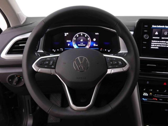 Volkswagen T-Roc image 1