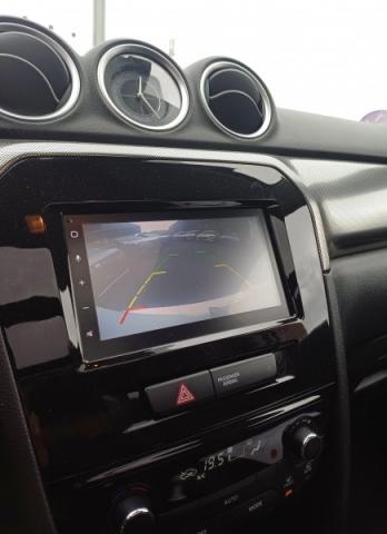 Suzuki Vitara image 1