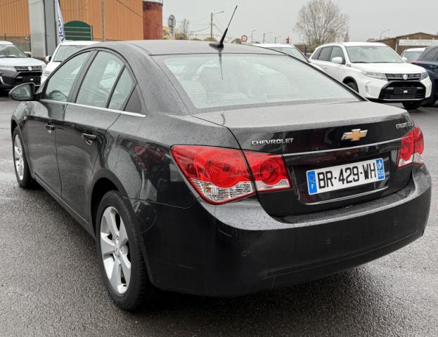 Chevrolet Cruze image 1