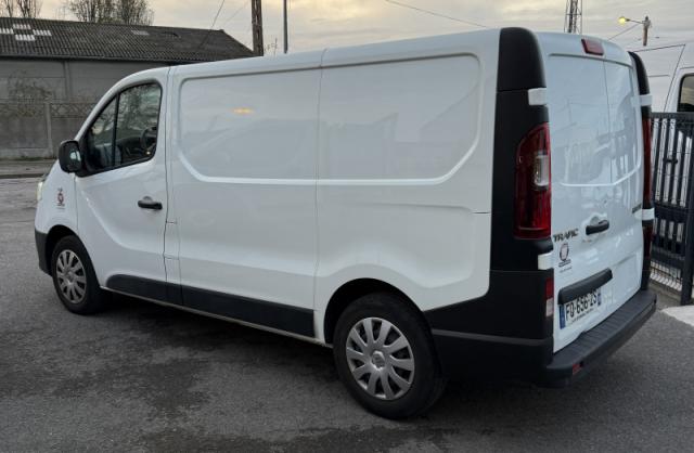 Renault Trafic image 3