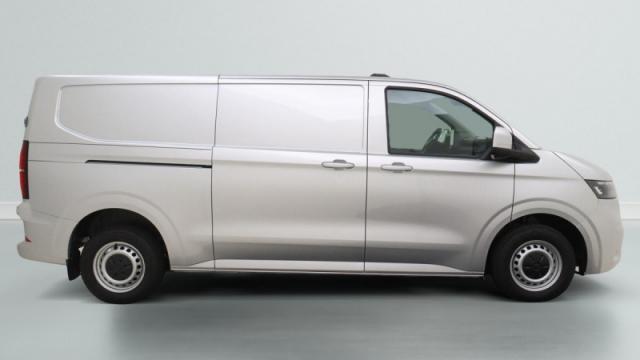 Volkswagen Transporter image 3