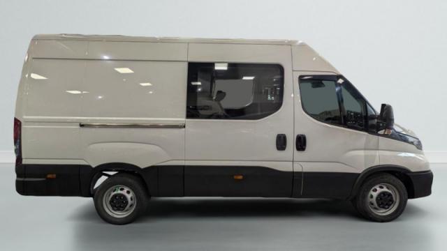 Iveco Daily image 2