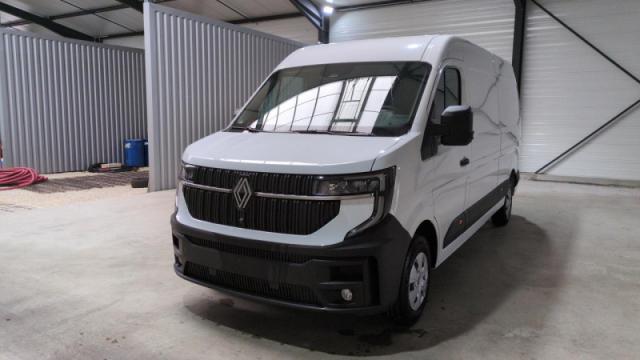 Renault Master image 3