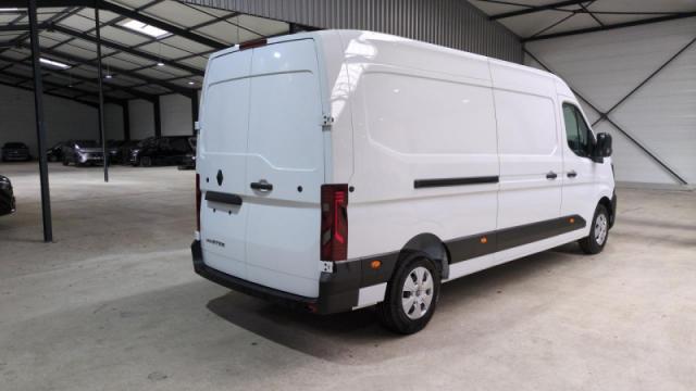 Renault Master image 7