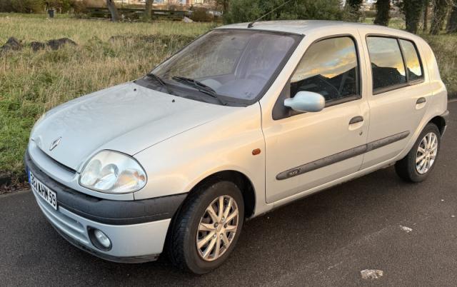 Renault Clio 1.4 Rxe 5 Portes