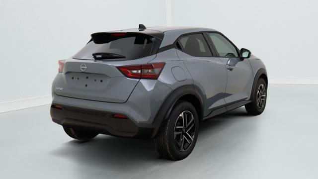 Nissan Juke image 3