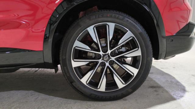 Renault Austral image 9