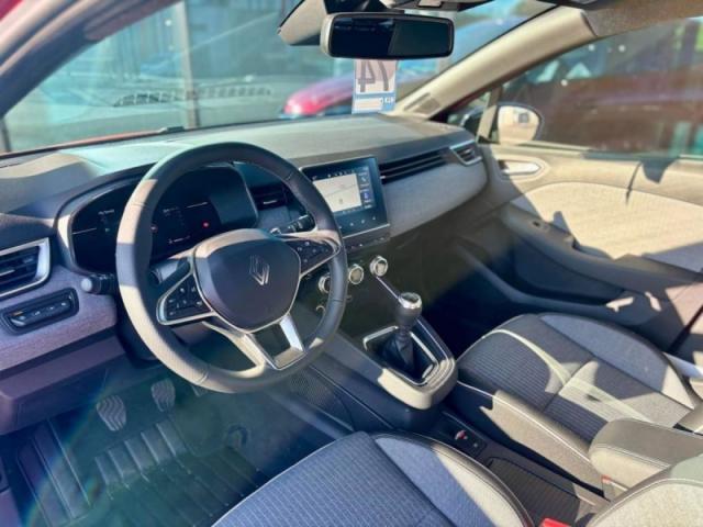 Renault Clio image 1