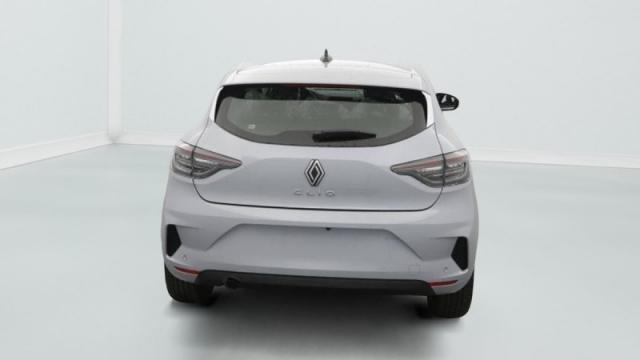 Renault Clio image 8