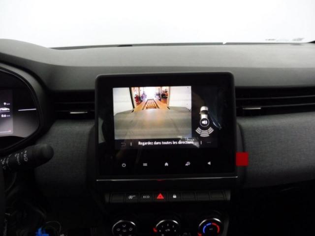 Renault Clio image 9