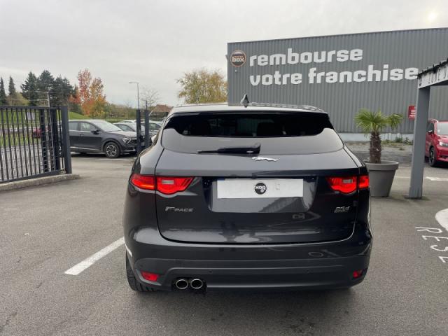 Jaguar F-Pace image 3