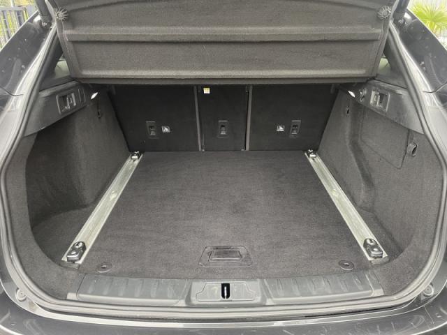 Jaguar F-Pace image 2