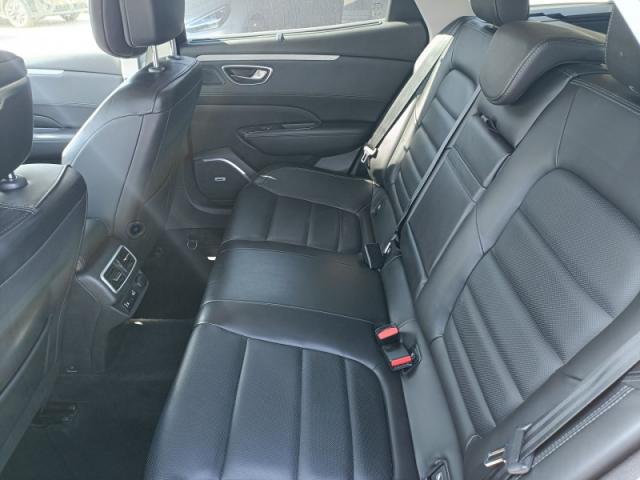 Renault Talisman Estate image 3