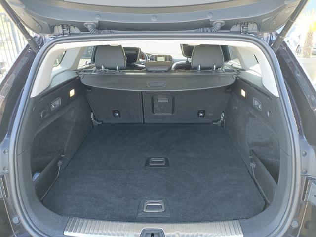 Renault Talisman Estate image 5