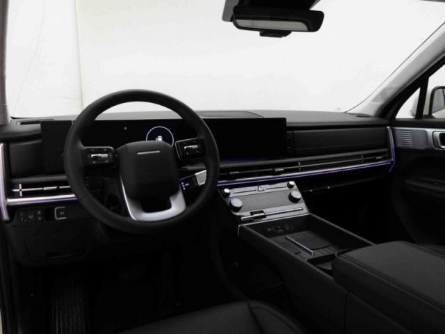 Hyundai Santa Fe image 5