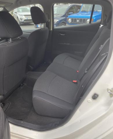 Nissan Leaf image 5