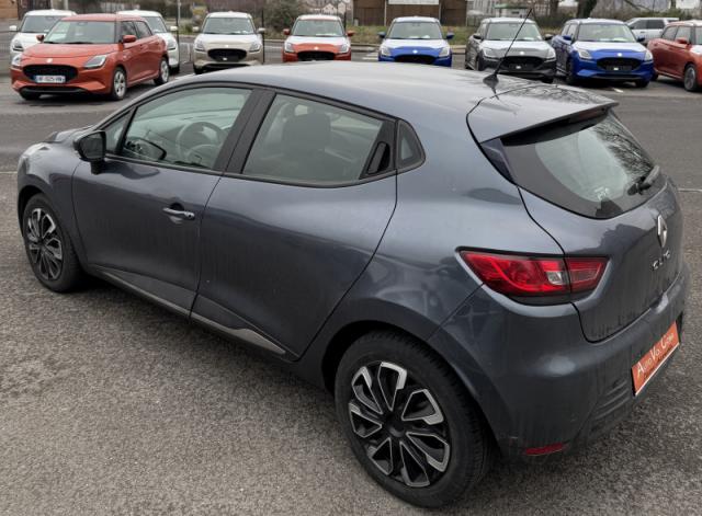 Renault Clio image 2