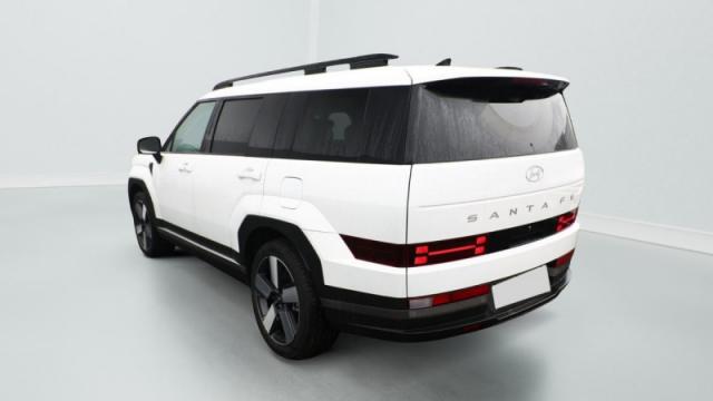 Hyundai Santa Fe image 6
