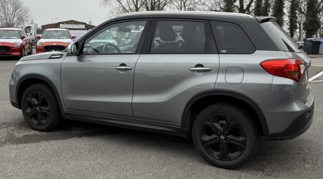 Suzuki Vitara image 3